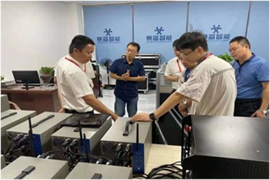 國(guó)內(nèi)首條整車(chē)校線(xiàn)實(shí)驗(yàn)裝置預(yù)驗(yàn)收順利通過(guò)